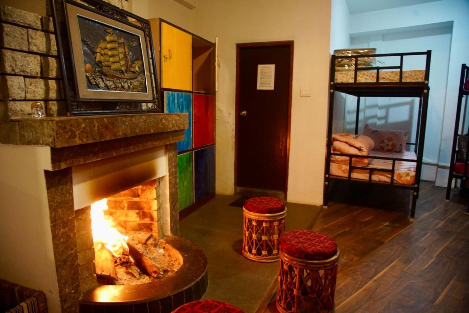 Auberge de jeunesse Backpackers Den à Gangtok Extérieur photo