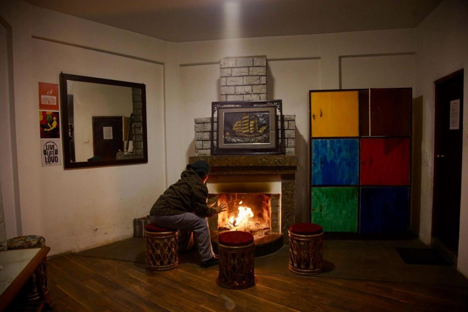 Auberge de jeunesse Backpackers Den à Gangtok Extérieur photo
